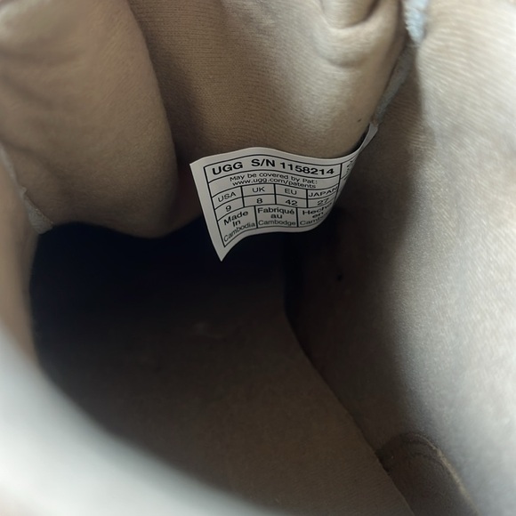 NWT UGG The Lug Chukka Boot! - Picture 13 of 15